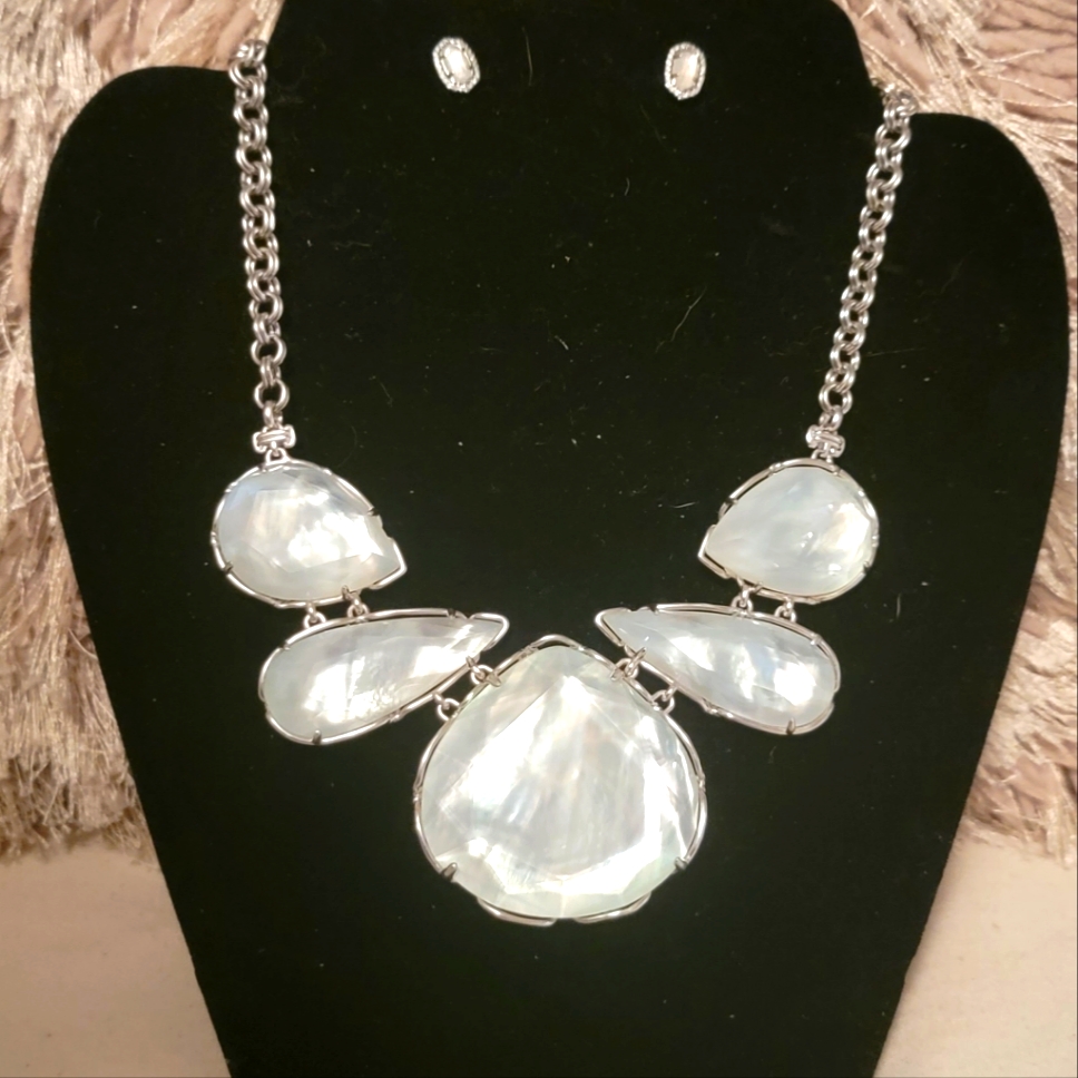 Kendra Scott, Mother Of Pearl Necklace And Earrings, Silver Tone